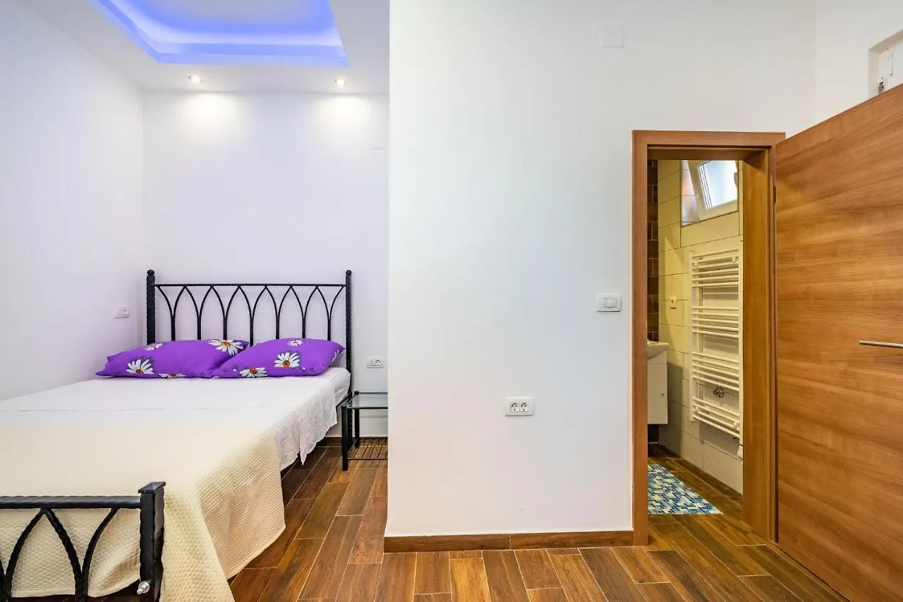 Дом отдыха Group Holiday Accommodation Natura Croatia, Sleeps Up To 13 People Масленица Хорватия