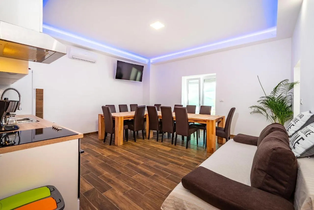 Group Holiday Accommodation Natura Croatia, Sleeps Up To 13 People Масленица