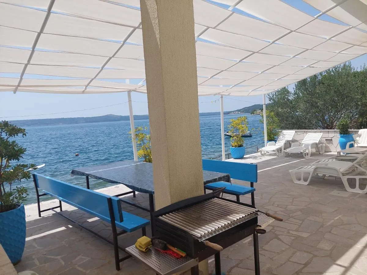 Дом отдыха Group Holiday Accommodation Natura Croatia, Sleeps Up To 13 People Масленица Хорватия